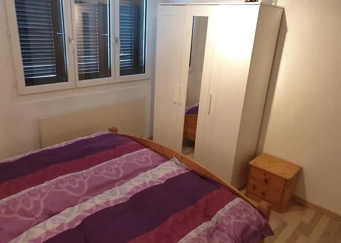 Curtinfess Franklin Appartement *