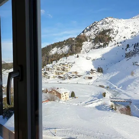 Curtinfess Franklin * Bivio